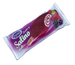 دومینو بستنی سالینو توت فرنگی